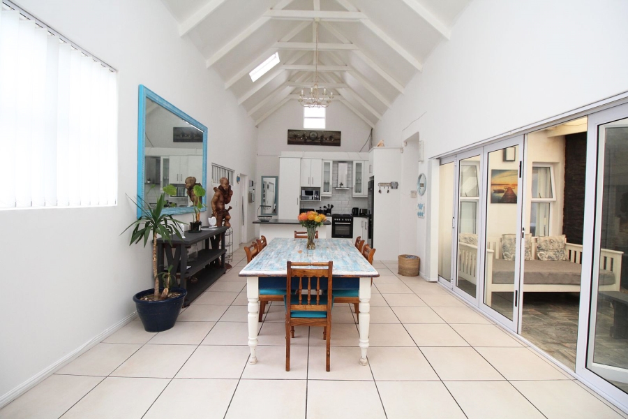 3 Bedroom Property for Sale in Paternoster Western Cape